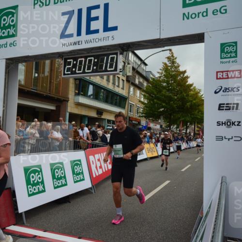20.09.2026 - PSD Bank Halbmarathon LAZAROV Photography http://msf.ph/oto/10553177 20.09.2026 12:00:10 Ziel 1788, 1927, 2186, 2238, 2676, 2693, 3024, 3146, 3550, 4321, 4583, 4670, 4741 meine-sportfotos.de