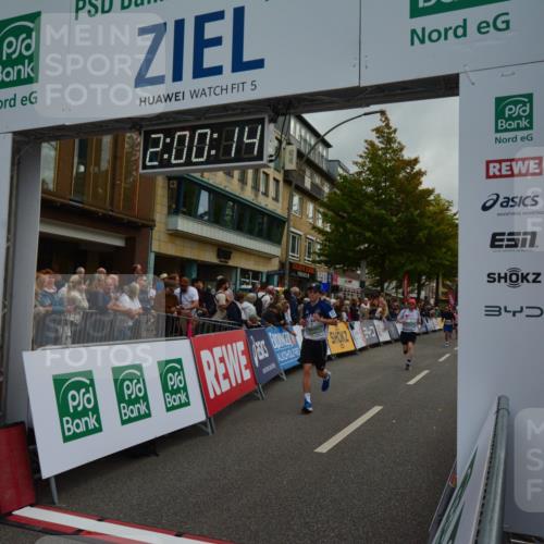 20.09.2026 - PSD Bank Halbmarathon LAZAROV Photography http://msf.ph/oto/10553188 20.09.2026 12:00:13 Ziel 1788, 1927, 2228, 2676, 2693, 3024, 3146, 3550, 3812, 4321, 4583, 4704, 4741 meine-sportfotos.de