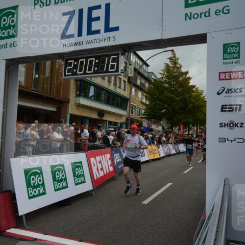 20.09.2026 - PSD Bank Halbmarathon LAZAROV Photography http://msf.ph/oto/10553195 20.09.2026 12:00:15 Ziel 1788, 1927, 2228, 2338, 2676, 2693, 3024, 3146, 3550, 3566, 3812, 4321, 4583, 4704, 4741 meine-sportfotos.de