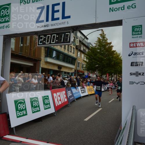20.09.2026 - PSD Bank Halbmarathon LAZAROV Photography http://msf.ph/oto/10553199 20.09.2026 12:00:17 Ziel 1788, 1927, 2228, 2338, 2676, 3024, 3550, 3566, 3812, 4321, 4583, 4704, 4741 meine-sportfotos.de