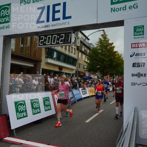 20.09.2026 - PSD Bank Halbmarathon LAZAROV Photography http://msf.ph/oto/10553215 20.09.2026 12:00:21 Ziel 1788, 2228, 2338, 2676, 2742, 3024, 3550, 3566, 3812, 4321, 4583, 4704, 4741 meine-sportfotos.de