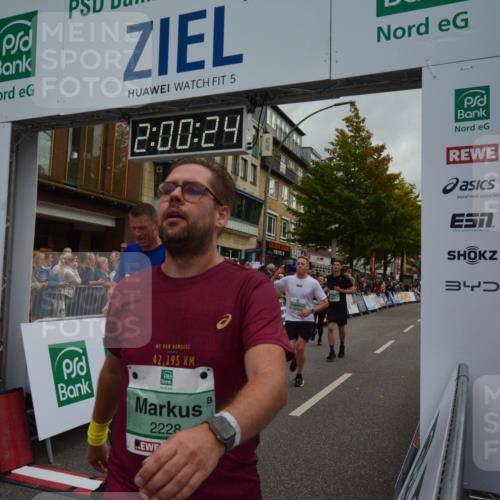 20.09.2026 - PSD Bank Halbmarathon LAZAROV Photography http://msf.ph/oto/10553223 20.09.2026 12:00:23 Ziel 1100, 2228, 2338, 2676, 2742, 3024, 3550, 3566, 3812, 4095, 4321, 4583, 4704, 4741 meine-sportfotos.de