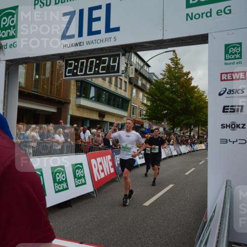 20.09.2026 - PSD Bank Halbmarathon LAZAROV Photography http://msf.ph/oto/10553226 20.09.2026 12:00:24 Ziel 1100, 2228, 2338, 2676, 2742, 3024, 3124, 3566, 3812, 4095, 4321, 4583, 4704, 4741 meine-sportfotos.de