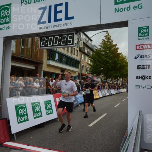 20.09.2026 - PSD Bank Halbmarathon LAZAROV Photography http://msf.ph/oto/10553228 20.09.2026 12:00:24 Ziel 1100, 2228, 2338, 2676, 2742, 3024, 3124, 3566, 3812, 4095, 4321, 4583, 4704, 4741 meine-sportfotos.de