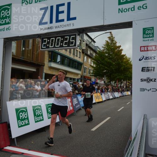20.09.2026 - PSD Bank Halbmarathon LAZAROV Photography http://msf.ph/oto/10553229 20.09.2026 12:00:24 Ziel 1100, 2228, 2338, 2676, 2742, 3024, 3124, 3566, 3812, 4095, 4321, 4583, 4704, 4741 meine-sportfotos.de