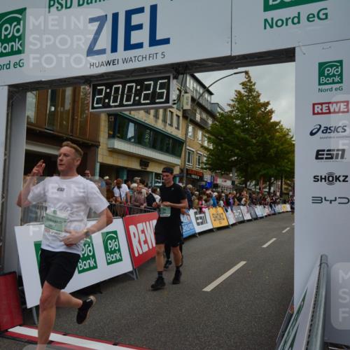 20.09.2026 - PSD Bank Halbmarathon LAZAROV Photography http://msf.ph/oto/10553231 20.09.2026 12:00:25 Ziel 1100, 2228, 2338, 2676, 2742, 3024, 3124, 3566, 3812, 4095, 4321, 4704, 4741 meine-sportfotos.de