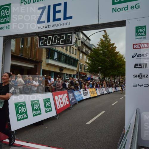 20.09.2026 - PSD Bank Halbmarathon LAZAROV Photography http://msf.ph/oto/10553240 20.09.2026 12:00:26 Ziel 1100, 2228, 2338, 2676, 2742, 3024, 3124, 3566, 3812, 4095, 4321, 4704, 4741 meine-sportfotos.de