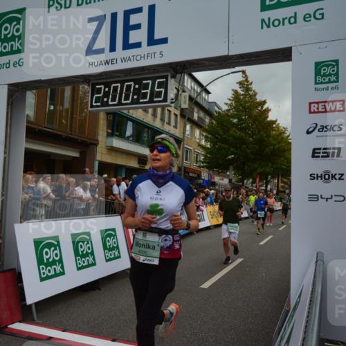 20.09.2026 - PSD Bank Halbmarathon LAZAROV Photography http://msf.ph/oto/10553249 20.09.2026 12:00:34 Ziel 1018, 1100, 1334, 1660, 2742, 2757, 3124, 3489, 3661, 3980, 4095, 4265, 4696 meine-sportfotos.de