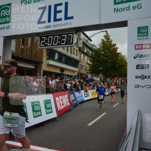 20.09.2026 - PSD Bank Halbmarathon LAZAROV Photography http://msf.ph/oto/10553257 20.09.2026 12:00:36 Ziel 1018, 1100, 1334, 1660, 2194, 2742, 2757, 2986, 3124, 3489, 3661, 3915, 3980, 4095, 4265, 4696 meine-sportfotos.de
