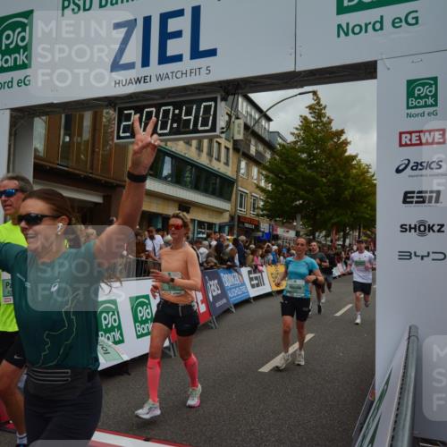 20.09.2026 - PSD Bank Halbmarathon LAZAROV Photography http://msf.ph/oto/10553270 20.09.2026 12:00:40 Ziel 1018, 1100, 1334, 1660, 2194, 2757, 2938, 2986, 3124, 3489, 3661, 3915, 3980, 4095, 4122, 4265, 4696 meine-sportfotos.de