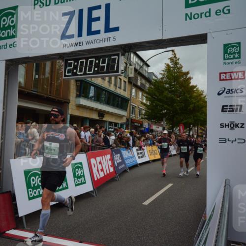 20.09.2026 - PSD Bank Halbmarathon LAZAROV Photography http://msf.ph/oto/10553286 20.09.2026 12:00:47 Ziel 1018, 1366, 1660, 2020, 2194, 2938, 2986, 3027, 3123, 3383, 3554, 3751, 3915, 3980, 4122, 4696 meine-sportfotos.de