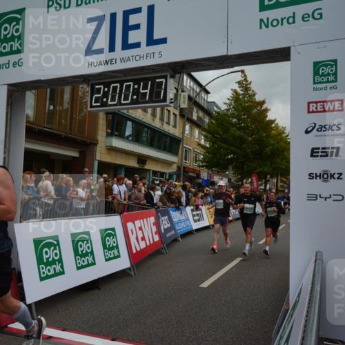 20.09.2026 - PSD Bank Halbmarathon LAZAROV Photography http://msf.ph/oto/10553288 20.09.2026 12:00:47 Ziel 1018, 1366, 1660, 2020, 2194, 2938, 2986, 3027, 3123, 3383, 3554, 3751, 3915, 3980, 4122, 4696 meine-sportfotos.de