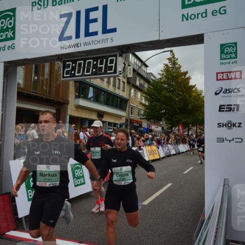 20.09.2026 - PSD Bank Halbmarathon LAZAROV Photography http://msf.ph/oto/10553294 20.09.2026 12:00:48 Ziel 1018, 1366, 2020, 2194, 2938, 2986, 3027, 3123, 3383, 3554, 3751, 3915, 3980, 4122, 4696 meine-sportfotos.de