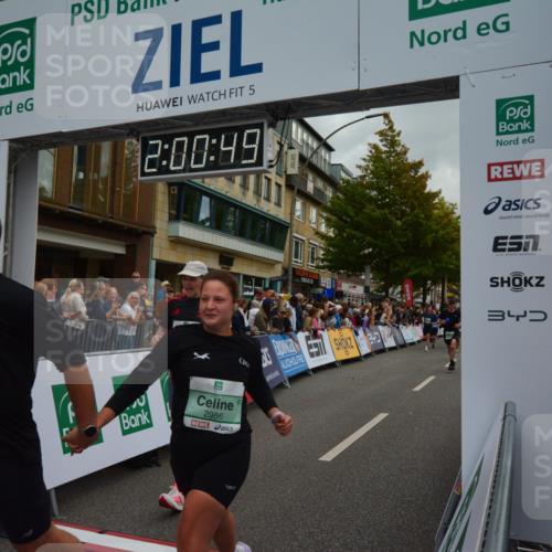20.09.2026 - PSD Bank Halbmarathon LAZAROV Photography http://msf.ph/oto/10553295 20.09.2026 12:00:48 Ziel 1018, 1366, 2020, 2194, 2938, 2986, 3027, 3123, 3383, 3554, 3751, 3915, 3980, 4122, 4696 meine-sportfotos.de