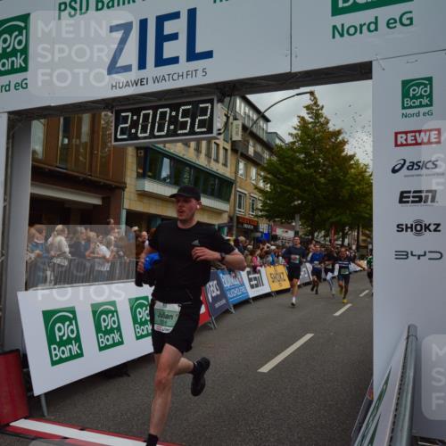 20.09.2026 - PSD Bank Halbmarathon LAZAROV Photography http://msf.ph/oto/10553300 20.09.2026 12:00:51 Ziel 1366, 2020, 2194, 2938, 2986, 3027, 3123, 3283, 3383, 3554, 3751, 3915, 4122 meine-sportfotos.de