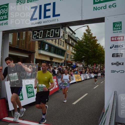 20.09.2026 - PSD Bank Halbmarathon LAZAROV Photography http://msf.ph/oto/10553333 20.09.2026 12:01:04 Ziel 1271, 1451, 1682, 1818, 2375, 2527, 2567, 3027, 3283, 3368, 3789, 4043, 4199 meine-sportfotos.de