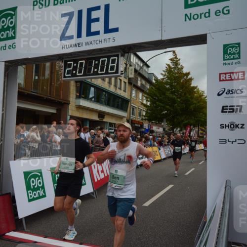 20.09.2026 - PSD Bank Halbmarathon LAZAROV Photography http://msf.ph/oto/10553340 20.09.2026 12:01:07 Ziel 1271, 1451, 1682, 1818, 2375, 2527, 2567, 3283, 3368, 3789, 4043, 4199 meine-sportfotos.de