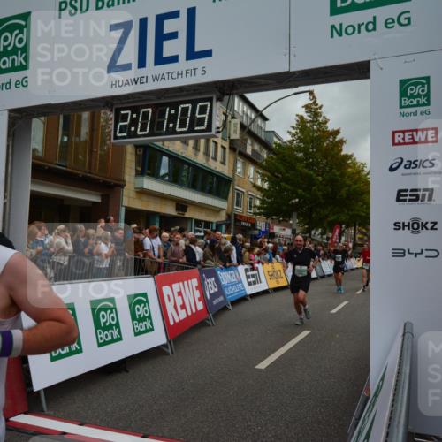20.09.2026 - PSD Bank Halbmarathon LAZAROV Photography http://msf.ph/oto/10553343 20.09.2026 12:01:08 Ziel 1271, 1451, 1682, 1818, 2375, 2527, 2567, 3368, 3789, 4043, 4199 meine-sportfotos.de