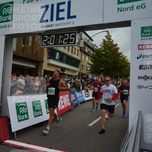 20.09.2026 - PSD Bank Halbmarathon LAZAROV Photography http://msf.ph/oto/10553381 20.09.2026 12:01:24 Ziel 1027, 1328, 1382, 1641, 1928, 1933, 1999, 2142, 2174, 2189, 2383, 2494, 2661, 2748, 3148, 3271, 3446, 3492, 4334 meine-sportfotos.de