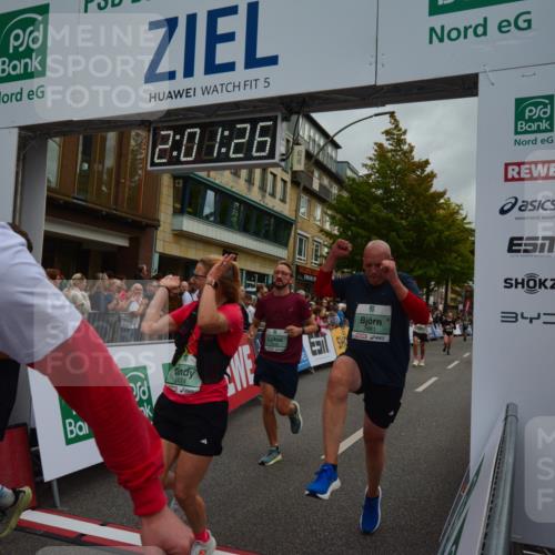 20.09.2026 - PSD Bank Halbmarathon LAZAROV Photography http://msf.ph/oto/10553385 20.09.2026 12:01:25 Ziel 1027, 1328, 1382, 1641, 1928, 1933, 1999, 2142, 2174, 2189, 2383, 2494, 2661, 2748, 3148, 3271, 3446, 3492, 4334 meine-sportfotos.de