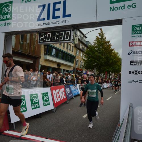 20.09.2026 - PSD Bank Halbmarathon LAZAROV Photography http://msf.ph/oto/10553402 20.09.2026 12:01:30 Ziel 1142, 1227, 1328, 1382, 1393, 1933, 1999, 2142, 2174, 2189, 2383, 2397, 2494, 2661, 2748, 3148, 3271, 3399, 3446, 3492, 4334, 4707 meine-sportfotos.de