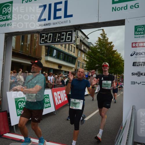 20.09.2026 - PSD Bank Halbmarathon LAZAROV Photography http://msf.ph/oto/10553421 20.09.2026 12:01:35 Ziel 1142, 1227, 1257, 1328, 1382, 1393, 1689, 1933, 1999, 2169, 2189, 2383, 2397, 3148, 3161, 3218, 3271, 3399, 3446, 3492, 3862, 4707 meine-sportfotos.de