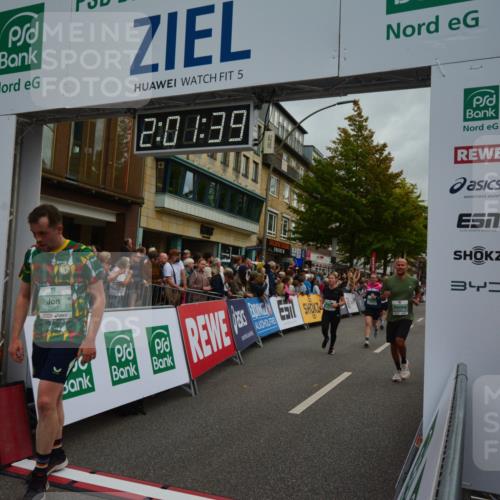 20.09.2026 - PSD Bank Halbmarathon LAZAROV Photography http://msf.ph/oto/10553435 20.09.2026 12:01:39 Ziel 1142, 1153, 1227, 1257, 1328, 1382, 1393, 1689, 1933, 2169, 2189, 2383, 2397, 3148, 3161, 3218, 3399, 3446, 3862, 4089, 4707 meine-sportfotos.de