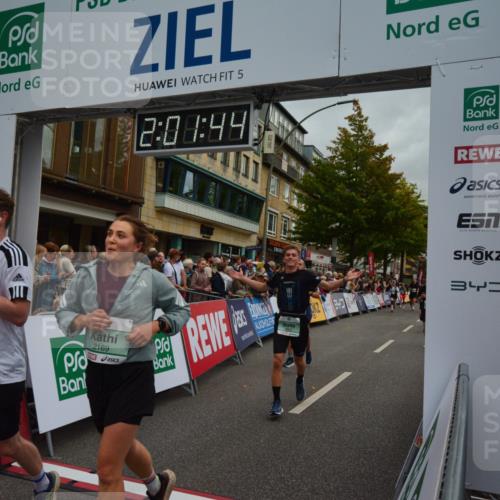 20.09.2026 - PSD Bank Halbmarathon LAZAROV Photography http://msf.ph/oto/10553452 20.09.2026 12:01:44 Ziel 1142, 1153, 1227, 1257, 1393, 1607, 1689, 2169, 2397, 2806, 3161, 3218, 3302, 3399, 3862, 4089, 4549, 4707 meine-sportfotos.de