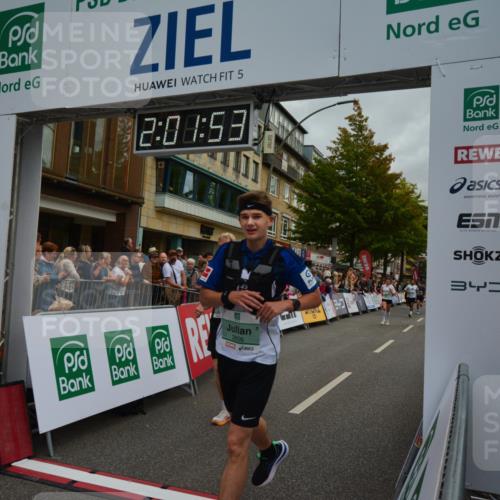 20.09.2026 - PSD Bank Halbmarathon LAZAROV Photography http://msf.ph/oto/10553476 20.09.2026 12:01:52 Ziel 1153, 1257, 1607, 2806, 2881, 2995, 3007, 3135, 3218, 3302, 3485, 4089, 4549, 4646 meine-sportfotos.de