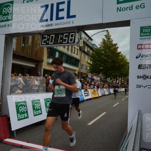 20.09.2026 - PSD Bank Halbmarathon LAZAROV Photography http://msf.ph/oto/10553490 20.09.2026 12:01:58 Ziel 1607, 2486, 2806, 2865, 2881, 2947, 2995, 3007, 3135, 3179, 3302, 3485, 3793, 4167, 4549, 4574, 4646, 4719 meine-sportfotos.de