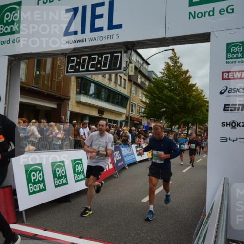 20.09.2026 - PSD Bank Halbmarathon LAZAROV Photography http://msf.ph/oto/10553515 20.09.2026 12:02:06 Ziel 1585, 1926, 2486, 2489, 2865, 2881, 2947, 3007, 3135, 3179, 3458, 3536, 3557, 3704, 3705, 3793, 4167, 4574, 4719 meine-sportfotos.de