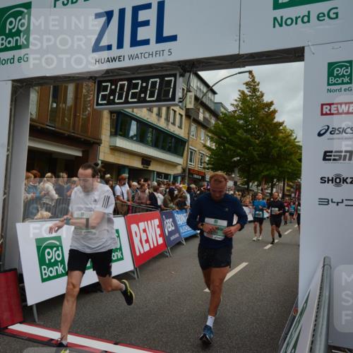 20.09.2026 - PSD Bank Halbmarathon LAZAROV Photography http://msf.ph/oto/10553517 20.09.2026 12:02:06 Ziel 1585, 1926, 2486, 2489, 2865, 2881, 2947, 3007, 3135, 3179, 3458, 3536, 3557, 3704, 3705, 3793, 4167, 4574, 4719 meine-sportfotos.de
