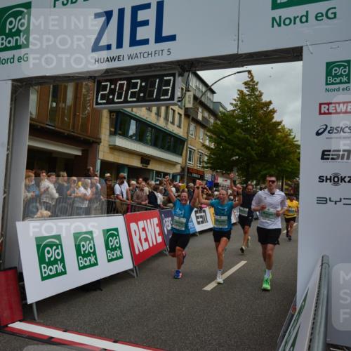 20.09.2026 - PSD Bank Halbmarathon LAZAROV Photography http://msf.ph/oto/10553537 20.09.2026 12:02:12 Ziel 1072, 1250, 1486, 1585, 1926, 2077, 2486, 2489, 2865, 2947, 3179, 3458, 3536, 3557, 3704, 3705, 3793, 4068, 4574, 4719 meine-sportfotos.de