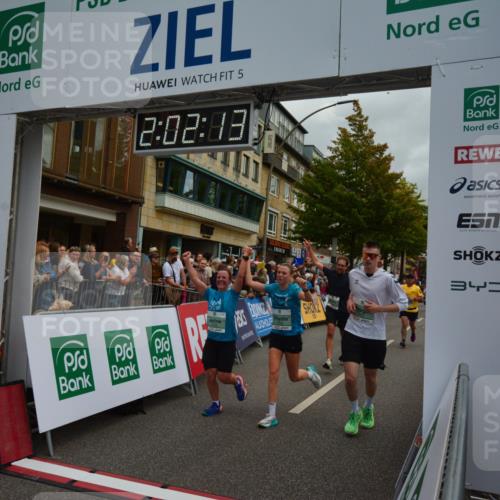 20.09.2026 - PSD Bank Halbmarathon LAZAROV Photography http://msf.ph/oto/10553539 20.09.2026 12:02:12 Ziel 1072, 1250, 1486, 1585, 1926, 2077, 2486, 2489, 2865, 2947, 3179, 3458, 3536, 3557, 3704, 3705, 3793, 4068, 4574, 4719 meine-sportfotos.de