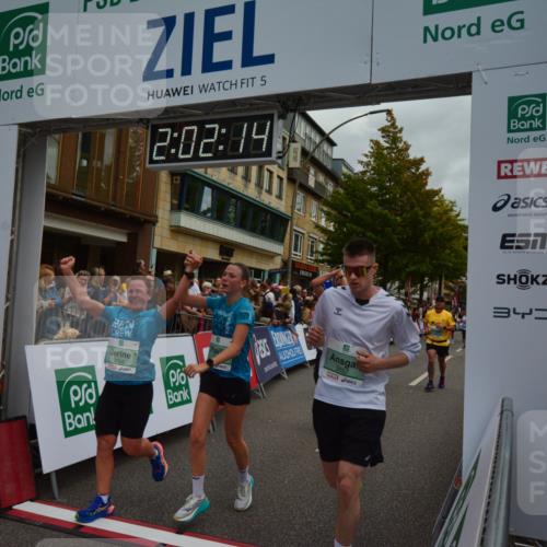 20.09.2026 - PSD Bank Halbmarathon LAZAROV Photography http://msf.ph/oto/10553541 20.09.2026 12:02:13 Ziel 1072, 1250, 1486, 1585, 1926, 2077, 2486, 2489, 3179, 3458, 3536, 3557, 3704, 3705, 3793, 4068, 4574, 4719 meine-sportfotos.de