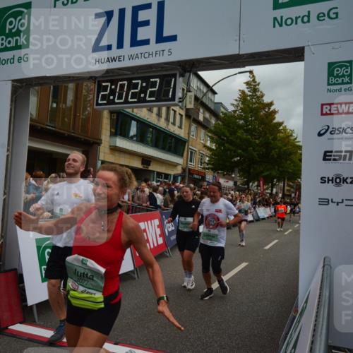 20.09.2026 - PSD Bank Halbmarathon LAZAROV Photography http://msf.ph/oto/10553556 20.09.2026 12:02:21 Ziel 1072, 1126, 1250, 1340, 1486, 1497, 1507, 1926, 2077, 2088, 2395, 2968, 3536, 4068, 4114, 4115, 4485, 4580, 4794 meine-sportfotos.de