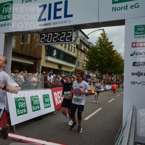 20.09.2026 - PSD Bank Halbmarathon LAZAROV Photography http://msf.ph/oto/10553558 20.09.2026 12:02:21 Ziel 1072, 1126, 1250, 1340, 1486, 1497, 1507, 1926, 2077, 2088, 2395, 2968, 3536, 4068, 4114, 4115, 4485, 4580, 4794 meine-sportfotos.de