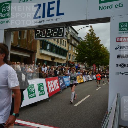 20.09.2026 - PSD Bank Halbmarathon LAZAROV Photography http://msf.ph/oto/10553564 20.09.2026 12:02:22 Ziel 1072, 1126, 1250, 1340, 1486, 1497, 1507, 2077, 2088, 2395, 2968, 4068, 4114, 4115, 4485, 4580, 4794 meine-sportfotos.de