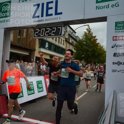 20.09.2026 - PSD Bank Halbmarathon LAZAROV Photography http://msf.ph/oto/10553576 20.09.2026 12:02:26 Ziel 1072, 1126, 1250, 1340, 1403, 1486, 1497, 1507, 1586, 2077, 2084, 2088, 2395, 2817, 2818, 2968, 3240, 4068, 4114, 4115, 4485, 4580, 4794 meine-sportfotos.de