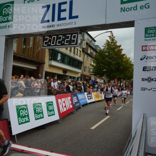 20.09.2026 - PSD Bank Halbmarathon LAZAROV Photography http://msf.ph/oto/10553590 20.09.2026 12:02:29 Ziel 1126, 1250, 1340, 1403, 1497, 1507, 1586, 2084, 2088, 2395, 2817, 2818, 2968, 3109, 3240, 3354, 4114, 4115, 4485, 4565, 4580, 4794 meine-sportfotos.de