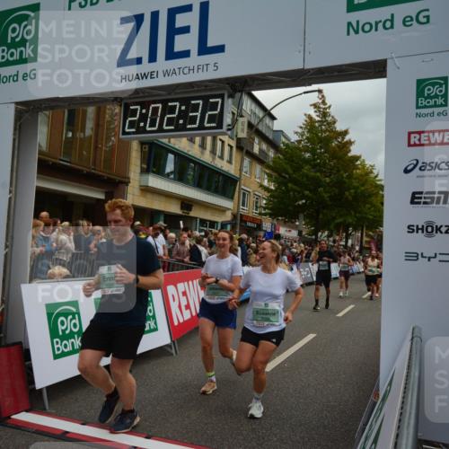 20.09.2026 - PSD Bank Halbmarathon LAZAROV Photography http://msf.ph/oto/10553600 20.09.2026 12:02:32 Ziel 1126, 1340, 1403, 1497, 1507, 1586, 1718, 2084, 2088, 2105, 2395, 2817, 2818, 2968, 3109, 3240, 3354, 4114, 4115, 4485, 4547, 4565, 4568, 4580, 4794 meine-sportfotos.de