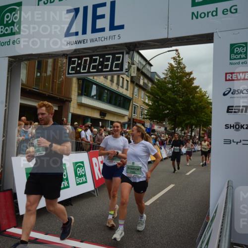20.09.2026 - PSD Bank Halbmarathon LAZAROV Photography http://msf.ph/oto/10553601 20.09.2026 12:02:32 Ziel 1126, 1340, 1403, 1497, 1507, 1586, 1718, 2084, 2088, 2105, 2395, 2817, 2818, 2968, 3109, 3240, 3354, 4114, 4115, 4485, 4547, 4565, 4568, 4580, 4794 meine-sportfotos.de