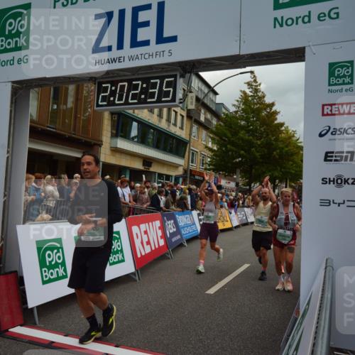 20.09.2026 - PSD Bank Halbmarathon LAZAROV Photography http://msf.ph/oto/10553607 20.09.2026 12:02:35 Ziel 1403, 1497, 1507, 1586, 1718, 1895, 2084, 2088, 2105, 2817, 2818, 2968, 3109, 3240, 3310, 3354, 4547, 4565, 4568, 4580 meine-sportfotos.de