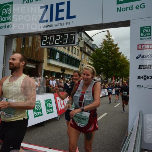 20.09.2026 - PSD Bank Halbmarathon LAZAROV Photography http://msf.ph/oto/10553618 20.09.2026 12:02:37 Ziel 1247, 1403, 1497, 1507, 1586, 1718, 1895, 2084, 2088, 2089, 2105, 2817, 2818, 3109, 3240, 3310, 3332, 3354, 3609, 4547, 4565, 4568, 4580 meine-sportfotos.de