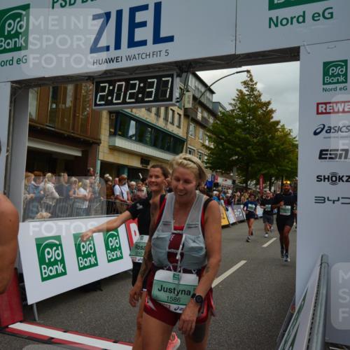 20.09.2026 - PSD Bank Halbmarathon LAZAROV Photography http://msf.ph/oto/10553619 20.09.2026 12:02:37 Ziel 1247, 1403, 1497, 1507, 1586, 1718, 1895, 2084, 2088, 2089, 2105, 2817, 2818, 3109, 3240, 3310, 3332, 3354, 3609, 4547, 4565, 4568, 4580 meine-sportfotos.de