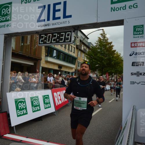 20.09.2026 - PSD Bank Halbmarathon LAZAROV Photography http://msf.ph/oto/10553621 20.09.2026 12:02:39 Ziel 1247, 1403, 1586, 1665, 1718, 1895, 2084, 2089, 2105, 2788, 2817, 2818, 3109, 3240, 3310, 3332, 3354, 3609, 4547, 4565, 4568 meine-sportfotos.de