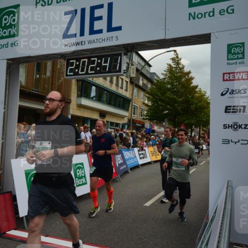 20.09.2026 - PSD Bank Halbmarathon LAZAROV Photography http://msf.ph/oto/10553631 20.09.2026 12:02:41 Ziel 1247, 1280, 1403, 1586, 1665, 1718, 1895, 2084, 2089, 2105, 2788, 2817, 2818, 3109, 3240, 3310, 3332, 3354, 3609, 4547, 4565, 4568 meine-sportfotos.de