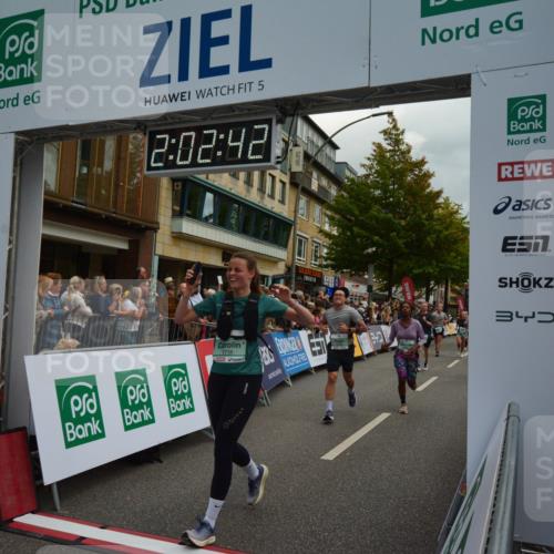 20.09.2026 - PSD Bank Halbmarathon LAZAROV Photography http://msf.ph/oto/10553636 20.09.2026 12:02:42 Ziel 1247, 1280, 1586, 1665, 1718, 1790, 1895, 2084, 2089, 2105, 2788, 2817, 2818, 3109, 3240, 3310, 3332, 3354, 3609, 4547, 4565, 4568 meine-sportfotos.de