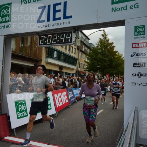 20.09.2026 - PSD Bank Halbmarathon LAZAROV Photography http://msf.ph/oto/10553637 20.09.2026 12:02:44 Ziel 1247, 1280, 1665, 1718, 1790, 1895, 2019, 2084, 2089, 2105, 2788, 2999, 3109, 3310, 3332, 3354, 3609, 4547, 4565, 4568 meine-sportfotos.de