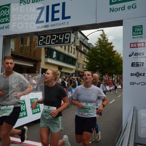 20.09.2026 - PSD Bank Halbmarathon LAZAROV Photography http://msf.ph/oto/10553653 20.09.2026 12:02:48 Ziel 1247, 1280, 1665, 1716, 1718, 1790, 1895, 2019, 2061, 2089, 2105, 2222, 2514, 2788, 2999, 3310, 3332, 3609, 4354, 4547, 4568 meine-sportfotos.de